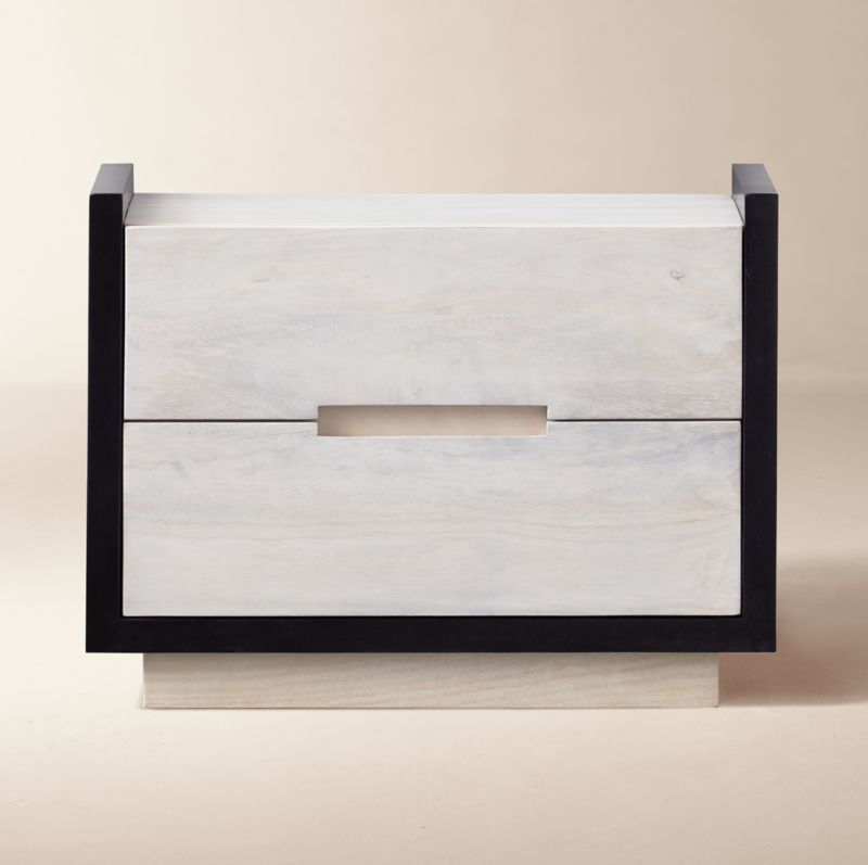 Andes Black Ebonized Oak Wood Queen Bed