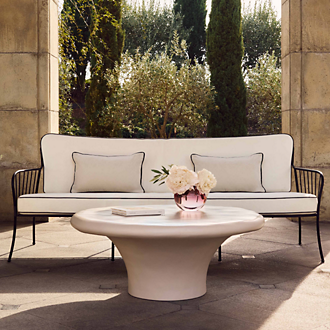 Outdoor Sofas & Sectionals