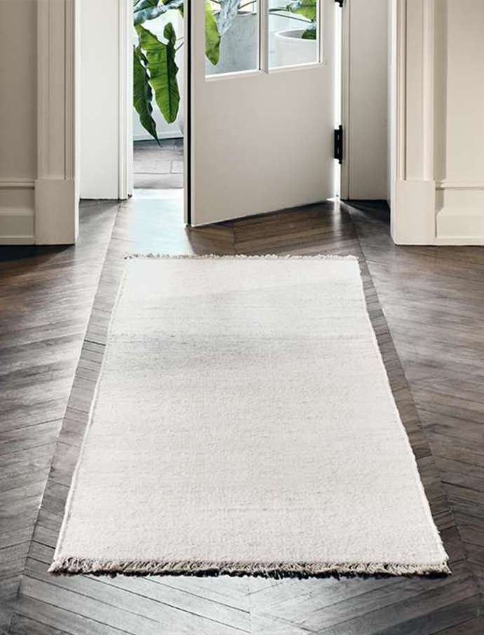 Buy Carpets Online and Get up to 70% Off