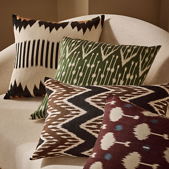 Pillows & Throws