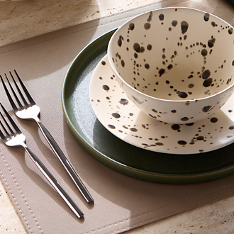 Dinnerware & Flatware