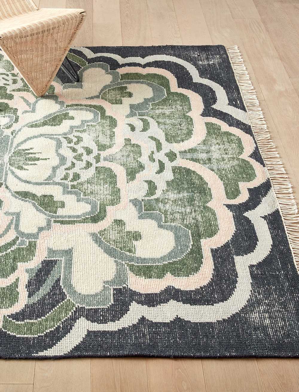 Contemporary Rugs CB2