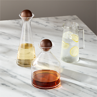 Decanters, Pitchers & Dispensers