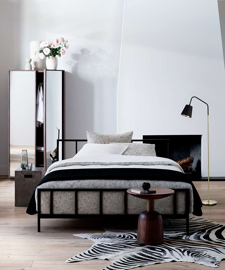 alchemy black bed