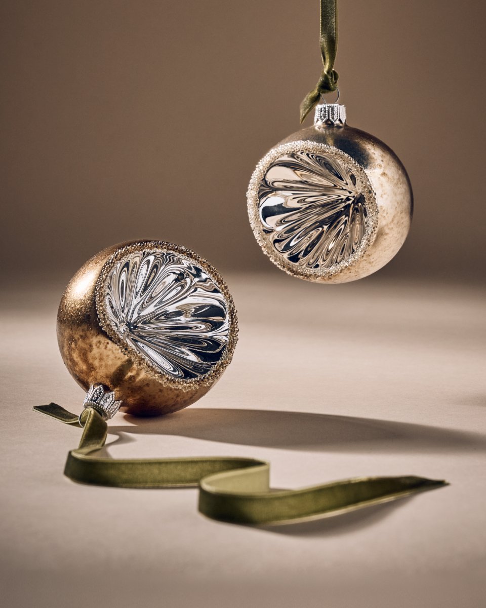 CB2 Holiday