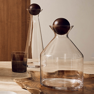Decanters, Pitchers & Dispensers
