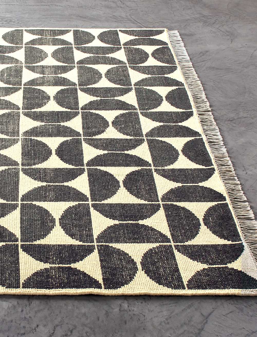 Contemporary Rugs CB2
