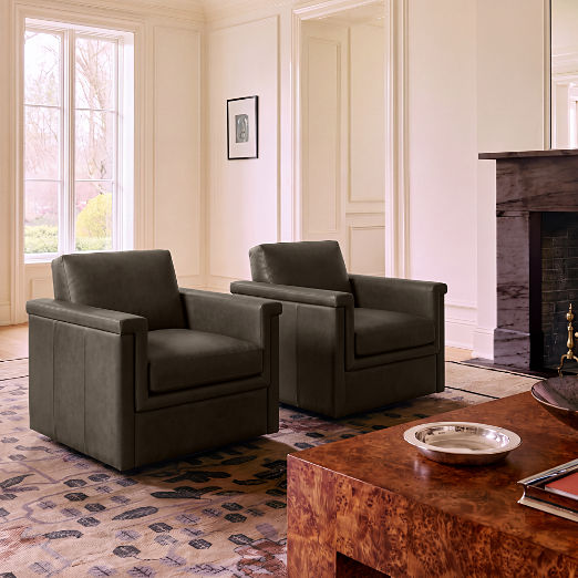 Ceva Leather Swivel Chair