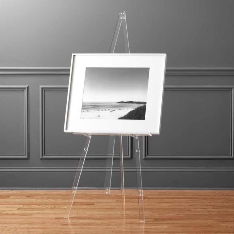 Acrylic Easel Stand Closed Front