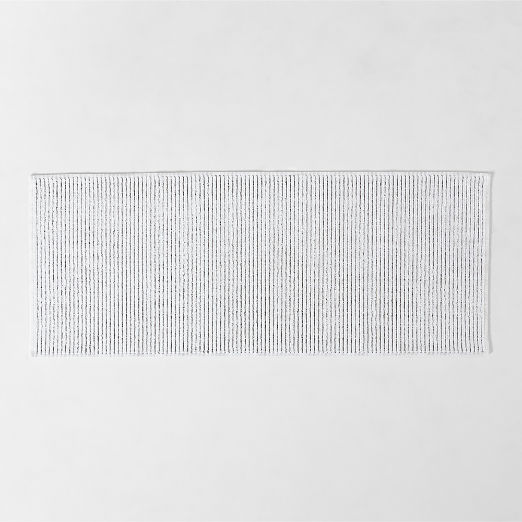 Aiden White and Black Cotton Bath Runner 24"x60"