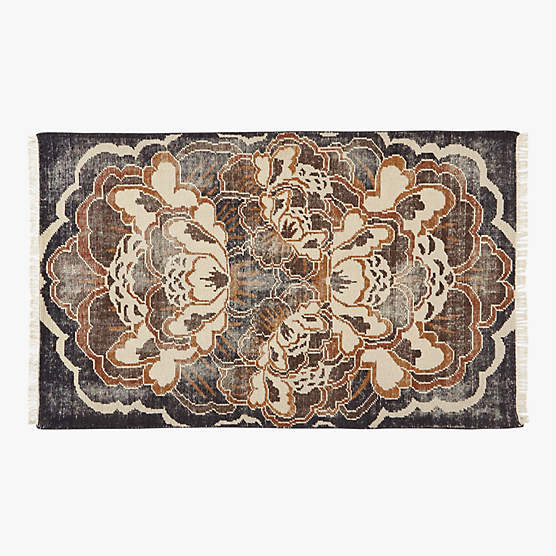 Allure Hand-Knotted Copper Floral Wool Area Rug 5'x8'