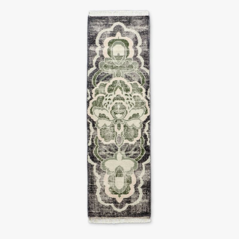 View Allure Hand-Knotted Green Floral Wool Runner Rug 2.5'x8' details