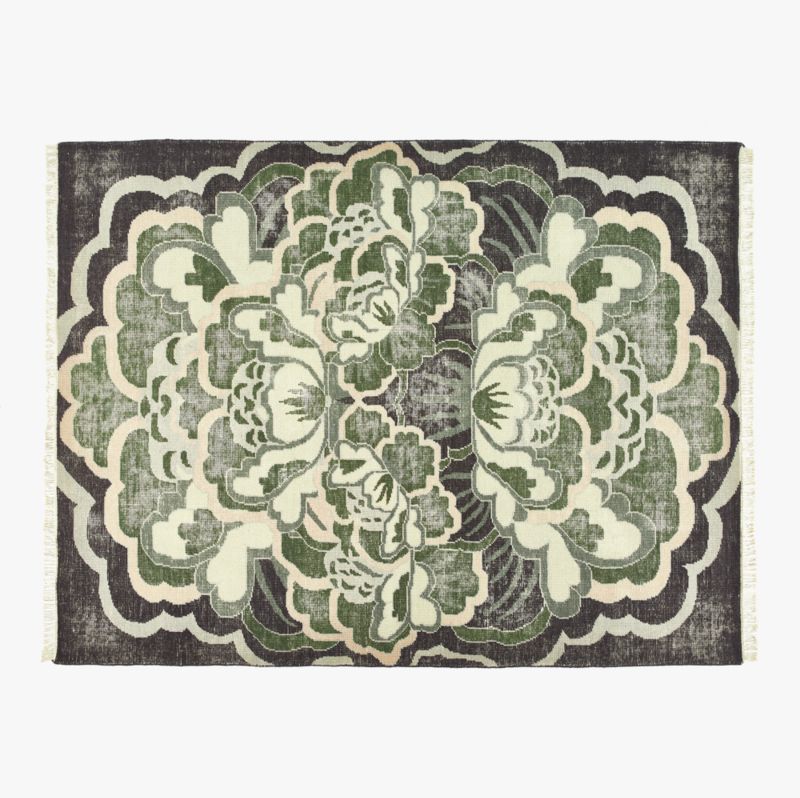 Lavish Hand-Knotted Black Floral Wool Area Rug