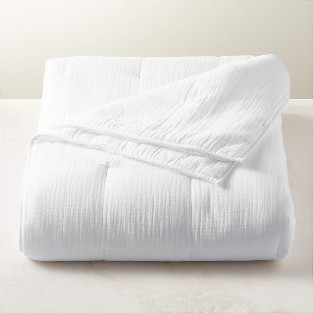 Alto Modern King White Organic Cotton Quilt + Reviews
