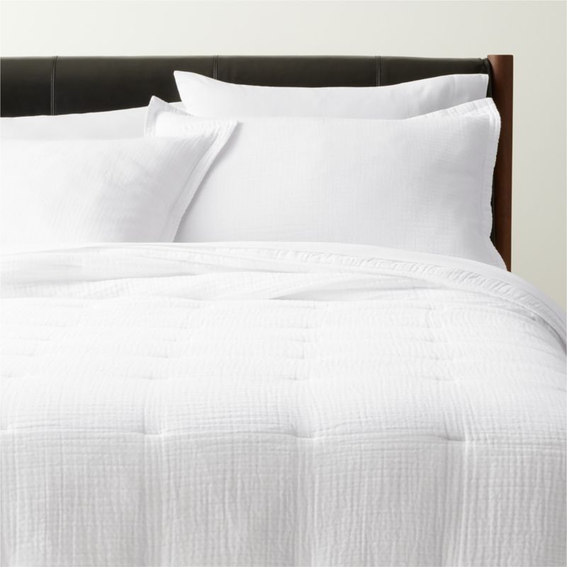 View Alto Organic Cotton Gauze White King Quilt details