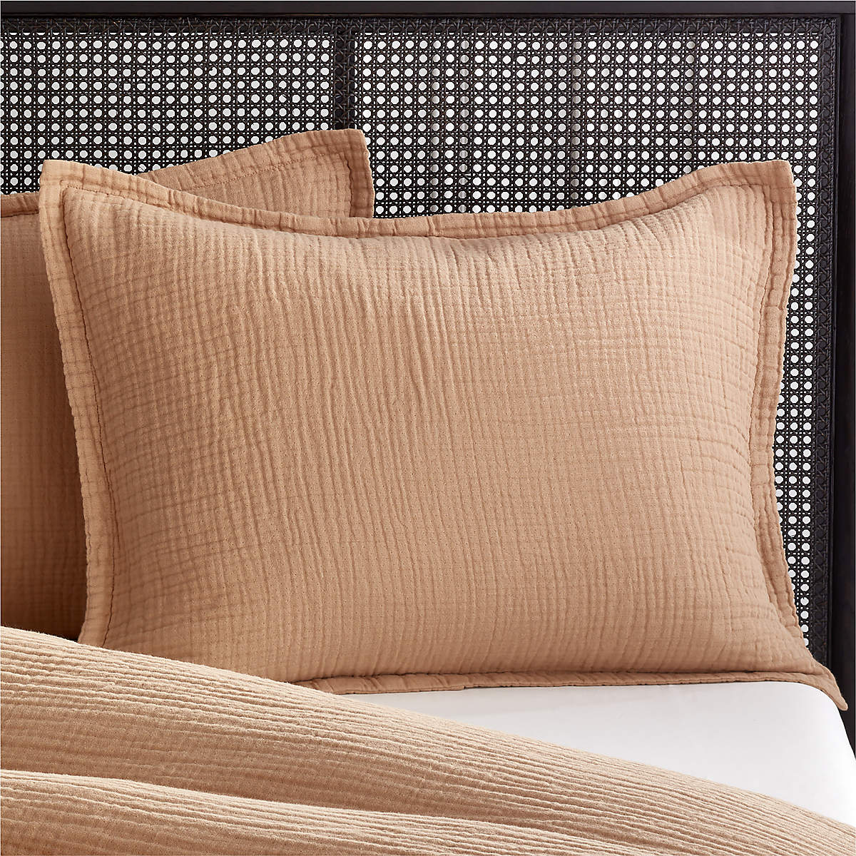 Alto Organic Cotton Camel Standard Pillow Shams Set of 2 + Reviews | CB2