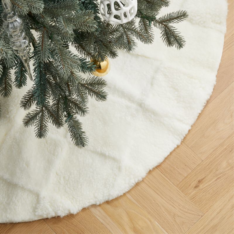 Amelia Shorn Sheepskin Christmas Tree Skirt + Reviews | CB2