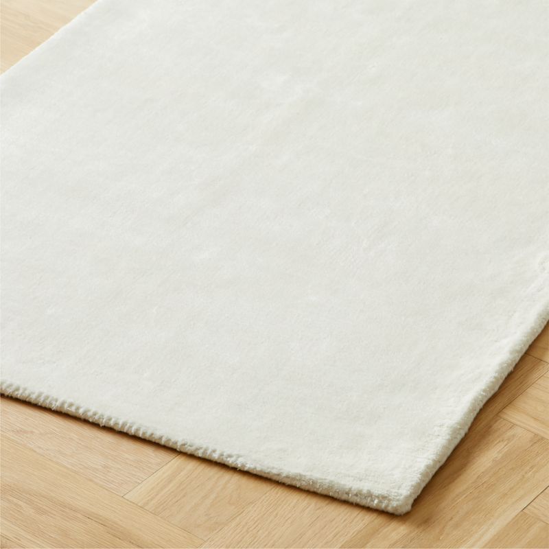 Anders Ivory TENCEL™ Lyocell Runner Rug 2.5'x8' - image 3 of 4