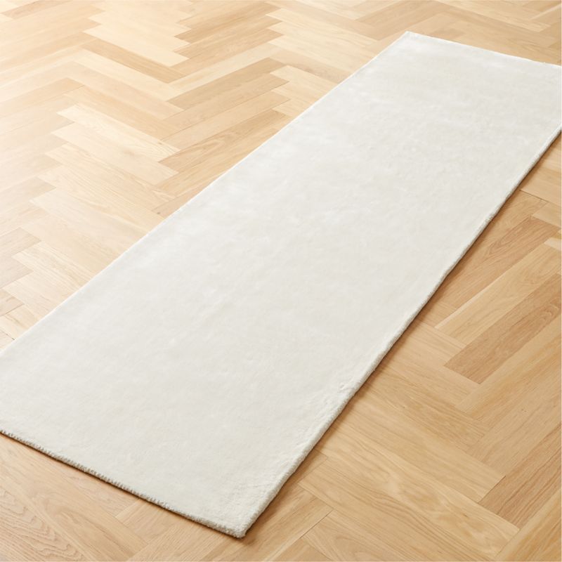 Anders Ivory TENCEL™ Lyocell Runner Rug 2.5'x8' - image 2 of 4