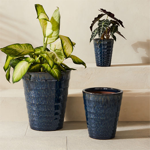 Anilla Ribbed Dark Blue Glazed Clay Indoor/Outdoor Planters