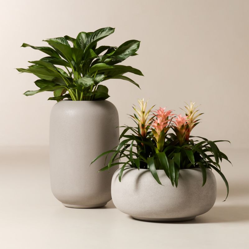 Anique Round Grey Cement Indoor/Outdoor Large Planter 26" - image 1 of 4