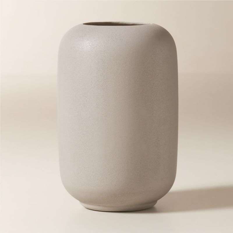 Anique Round Grey Cement Indoor/Outdoor Large Planter 26" - image 2 of 3