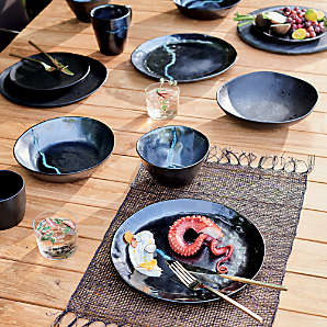 Modern Outdoor Dishes & Patio Tableware for Entertaining Outside