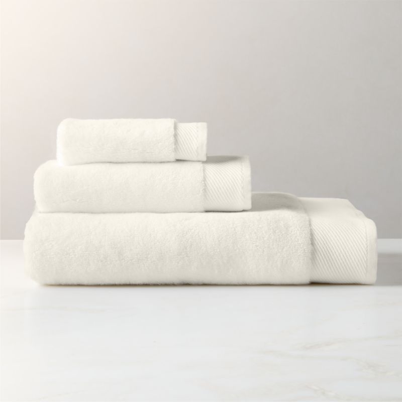 View Arlow Organic Cotton Warm White Bath Towel Set details