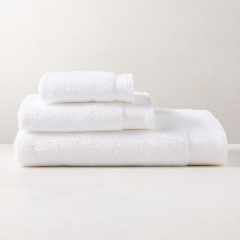 View Arlow Organic Cotton White Bath Towel Set details