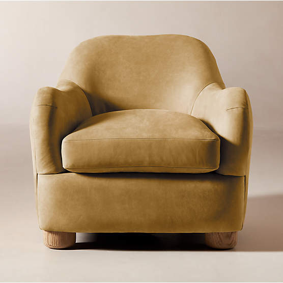 Bacio Caramel Brown Leather Chair