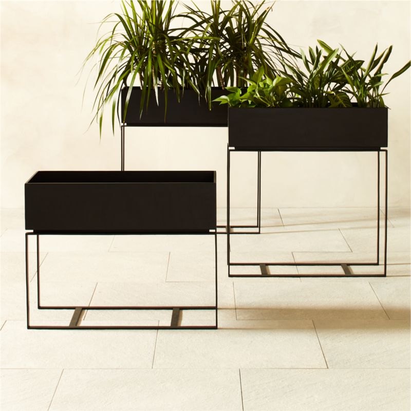 Baros Black Metal Outdoor Raised Planters | CB2