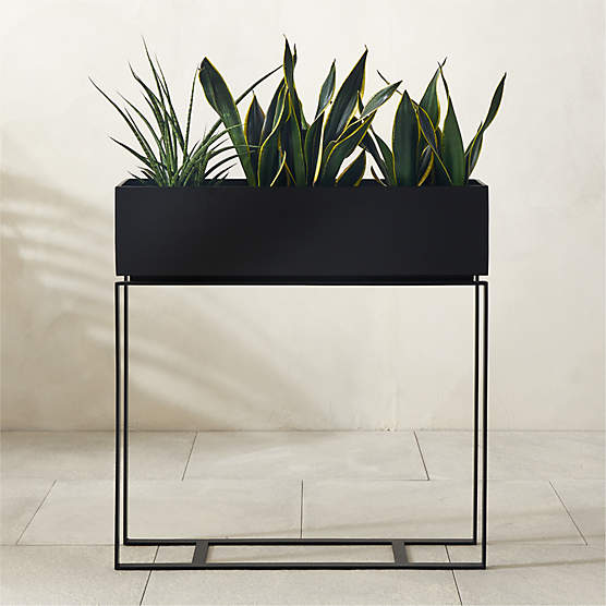 Baros Black Metal Outdoor Raised Planter Narrow