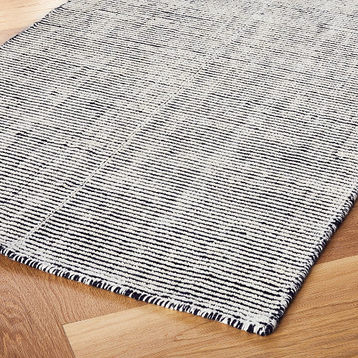 Bass Black Handloomed Runner Rug 2.5'x12'