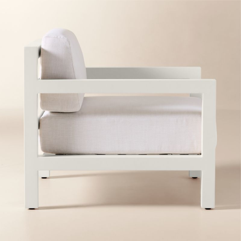 Bay Ivory Aluminum Outdoor Lounge Chair with Ivory Cushions Set of 2 - image 2 of 7