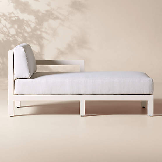 Bay Ivory Aluminum Outdoor Right-Arm Chaise with Ivory Cushions