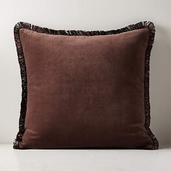 Designart 'Large Macro Prickly Texture Brown' Abstract Throw Pillow - Bed  Bath & Beyond - 20951455