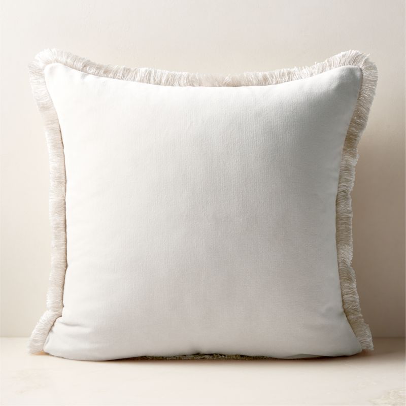 Bettie Warm White Velvet Round Throw Pillow 16 + Reviews