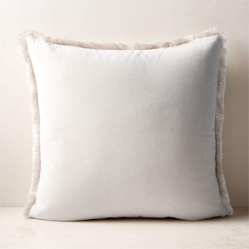 Bettie Warm White Velvet Round Throw Pillow 16 + Reviews