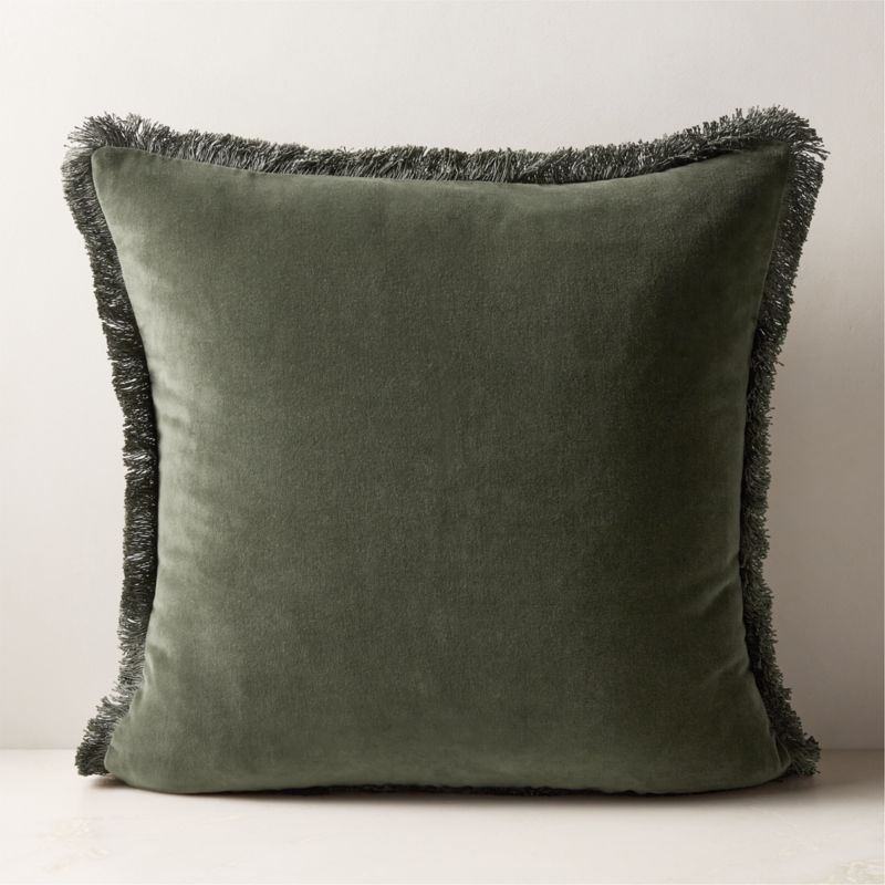 Winter Warehouse Sale: Up to 70% Off Clearance Pillows & Throws
