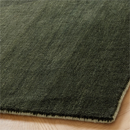 Bicoastal Handwoven Green Wool Area Rug 5'x8'