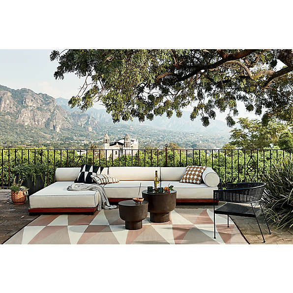 Best Selling Outdoor Coffee Tables CB2