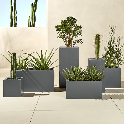 Blox Tall Charcoal Galvanized Steel Indoor/Outdoor Planter Large