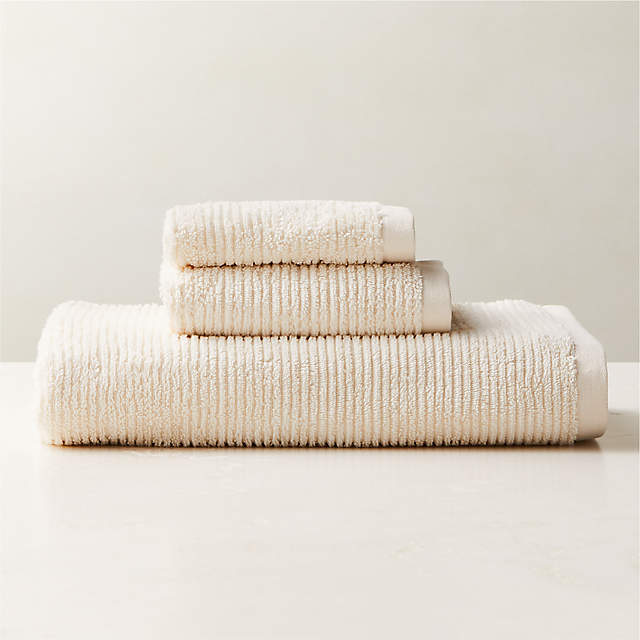 White ribbed best sale bath towels