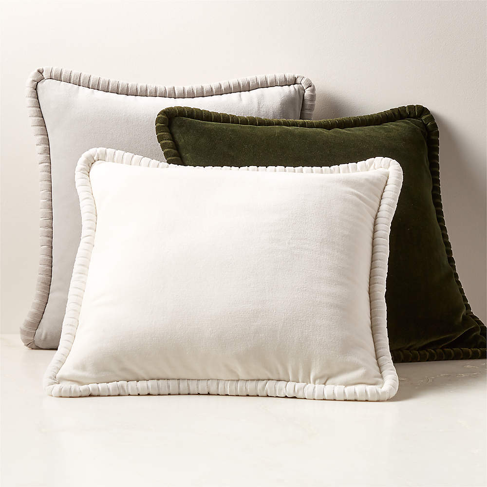 Gray velvet throw clearance pillows