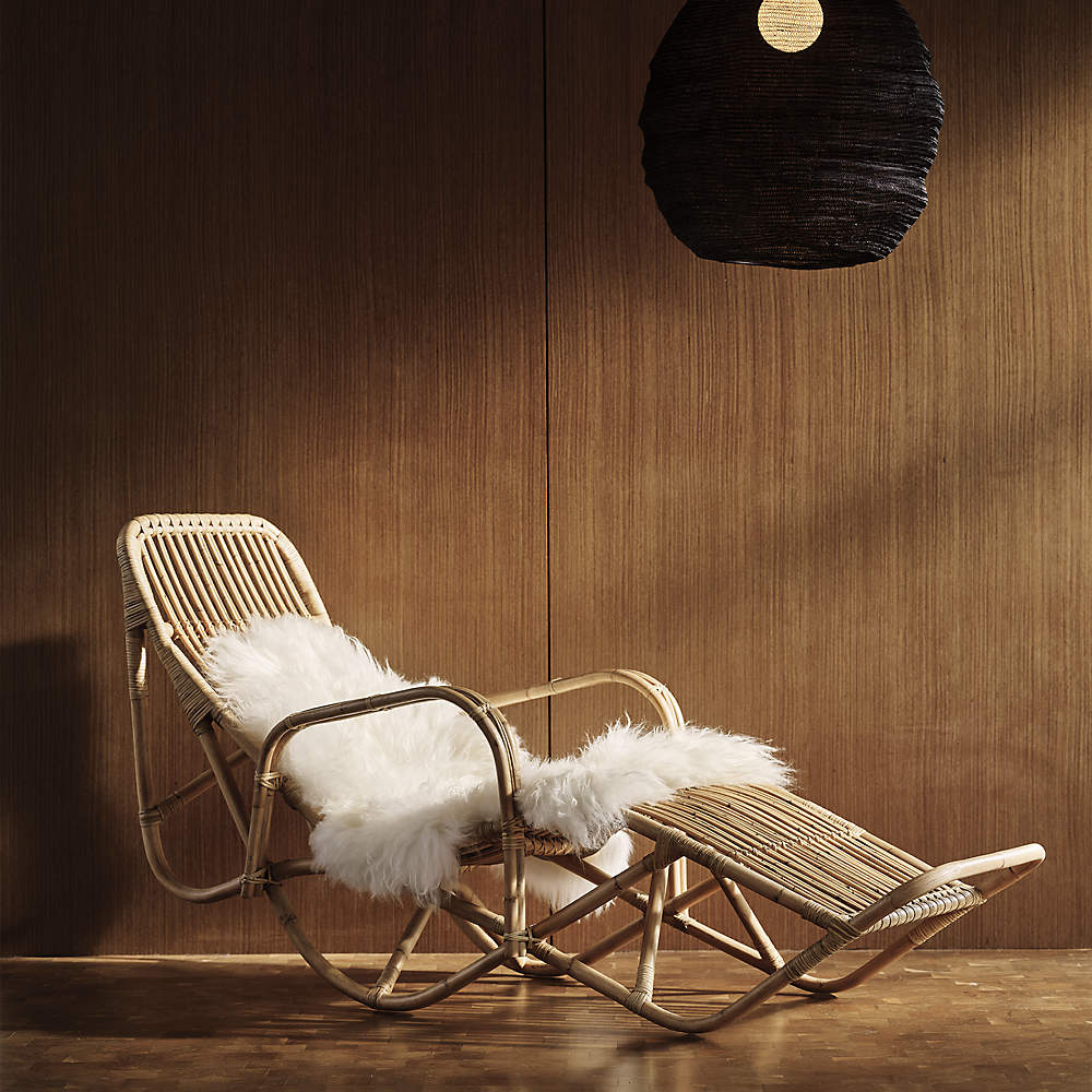 Rattan sun store lounger studio