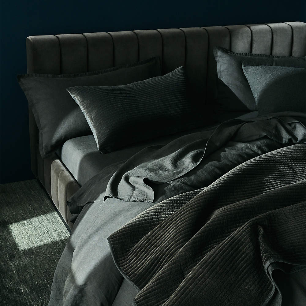 Dark green velvet hotsell blanket
