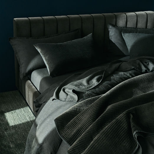 Shadow Velvet Forest Green King Quilt