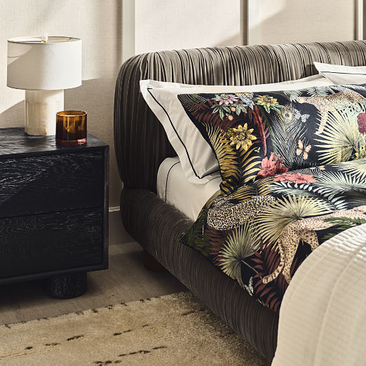 Cantar Warm Grey Velvet Upholstered Bed