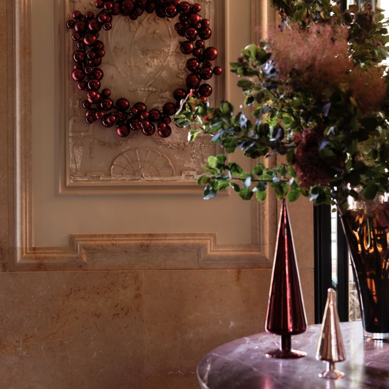 Red Ball Holiday Wreath 24" - image 3 of 4