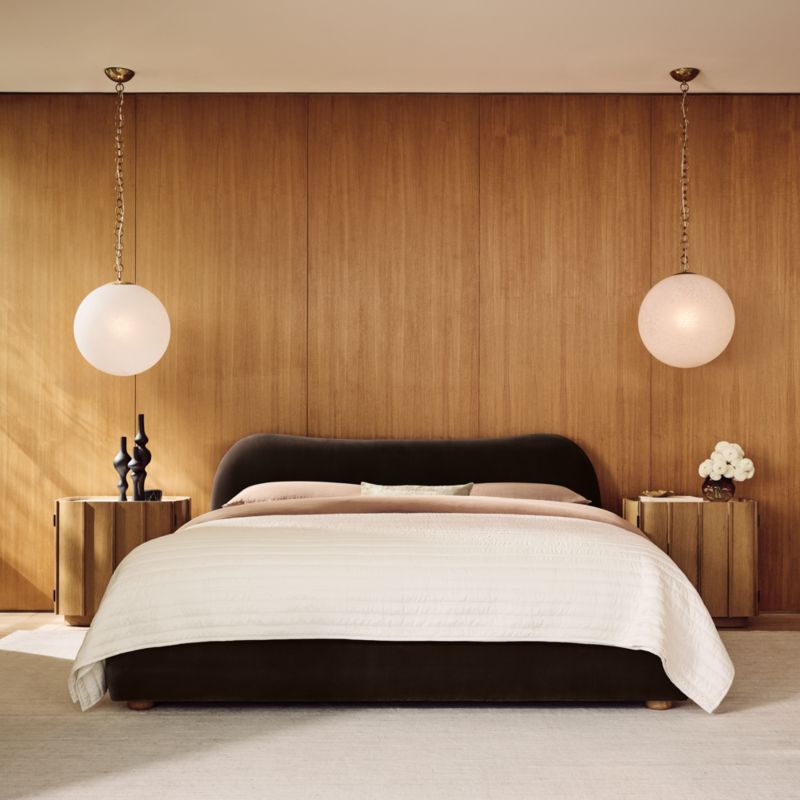 Diana King Bed Hartman Night - image 6 of 12